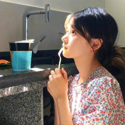 追着彩虹的我们